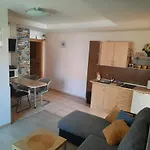 Apartamento U Adamov
