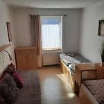 Апартаменты U Adamov *